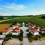 Im Landhausstil Im Vital Camp * Bayerbach